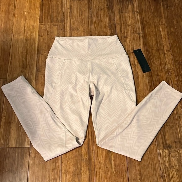 Mono B Chevron Print Leggings, Blush color, High waisted, side pockets, Sz S - Picture 2 of 7